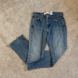 Womens Levis 515 Bootcut Jeans Medium